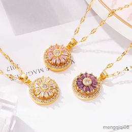 Pendant Necklaces Exquisite fashion sun flower rotating necklace for women creative 360 rotatable decompression release anxiety pendant Jewellery R230612