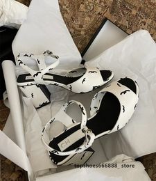 NEUE 2023 Chunky High Heel Damen Sandalen Plattform Knöchelriemen Schnalle Sandalen Kanal Europäische Mode Party Sandalen Frühling Summe Luxus Designer Schuhe 2c