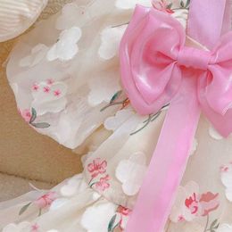 女の子のドレス新しいメッシュガールズファッションフラワードレスエレガントな花の夏のお姫様弓カジュアルベスティドスキッズ服