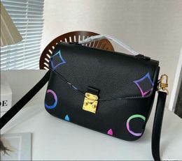 Luxurys Designers Shoulder bag Women Return Leather Totes Handbag Messenger Bags Genuine Leathers Elegant Crossbody Bag purse