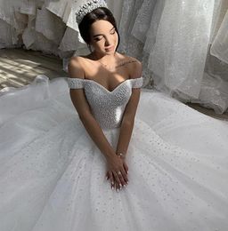 Arabic Women's Wedding Dress 2023 V-Neck Bead Pearls Lace Up Puffy Princess Bridal Gown Vestidos De Novia Custom Made Robe De Mariage New
