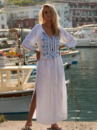 Casual Dresses 2023 Sexy Lace Up Plunging Neck Side Split Embroidered Kaftan Summer Dress White Tunic Women Beach Wear Maxi Q794