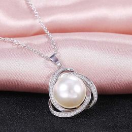 Pendant Necklaces Classic Triangle Inlaid Round Imitation Pearl Women Necklace for Engagement Wedding Ceremony Fashion Hot R230612