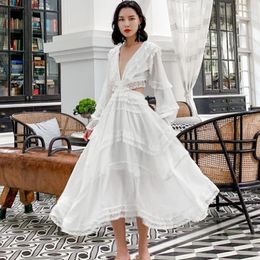 Casual Dresses 2023 Spring Summer European Design Vintage White Boho High Waist Empire Lace Dress Luxury Backless Ladies