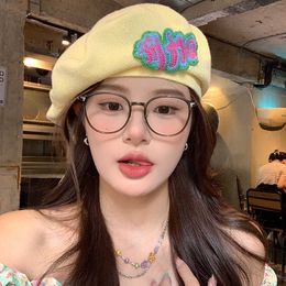 Berets Japanese knitted letter embroidery artist hat suitable for breathable women in spring and summer travel photos retro elegant Beret G220612