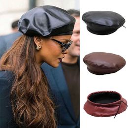 Berets PU leather women's 2020 new street French artist warm bean hat autumn vintage solid black Beret G230612