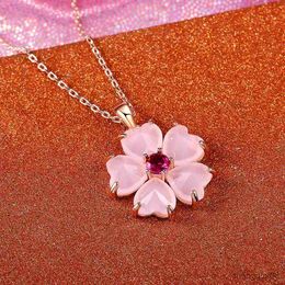 Pendant Necklaces Korean Fashion Pink Flower Necklace for Women Birthday Gift Teens Stylish Accessories Versatile Trendy Jewellery R230612