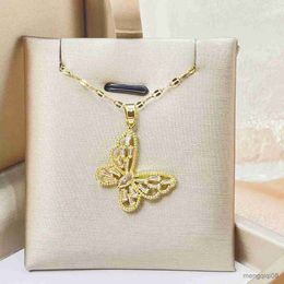 Pendant Necklaces European and American Zircon Butterfly for Women Cute Copper Animal Party Jewelry Birthday Gifts Lovers R230612