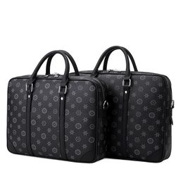 Luxurys Designer Women Men Travel Bag Large-Capacity Hand-Made Poor Luggage Fashion Embossed Sports Gym Bags girls boys wallets