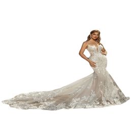 Sexy Spaghetti Strap Mermaid Wedding Dresses Lace Backless Bridal Gowns Tulle Appliqued Sweep Train Vestidos De Novia