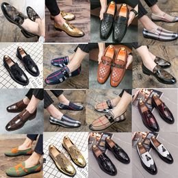 New Men Dress Shoes Classic British Low Heel PU Leather Leffer Shoes Double Buckle Crocodile Black Brown Leather Shoes Size 38-48