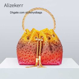 Shoulder Bags Color Diamond Tassel Bucket Handbags Women 2022 New Luxury Designer Round Metal Handle Crystal Clutch Purse Bridal Wedding Party