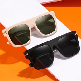 New elegant fashion big frame Sunglasses Men Women T type rivet trim casual men039s sunglasses selling9213087297T