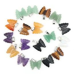 Wholesale Animal Cute Butterfly Pendant Natural Healing Stone animal Crystal Charms Necklace For Diy Jewelry Making