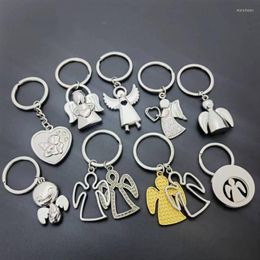 Keychains 8 Style Quality Angel Couple Key Chain Gift Car Ring Women Metal Keychain Lovers Group Patry Jewellery Holder