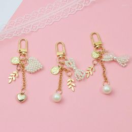 Keychains Cute Korean Girls Pearl Bow-knot Keychain Metal Leaf Portrait Pendant Key Bag Accessories Friends Gift Trendy Women Jewellery