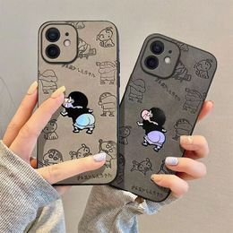 The designer cartoon pattern works on the iPhone 14 13 12 Pro max 11 14plus soft shell fall resistant phone case