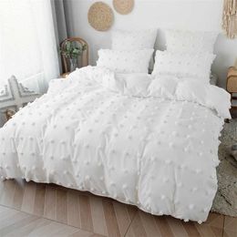 Bedding sets High Quality Crafts with Furball Double Bed Duvet Cover Set 220x240 Tufted King Size Bedding Set Queen Comforter and Case Z0612
