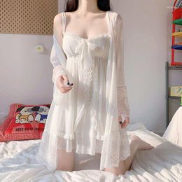 Women's Sleepwear Korean Women Sexy White Robe Fairy Dress Set Woman 2 Pieces Nightie Princess Lace Nightgown Peignoirs Albornoces