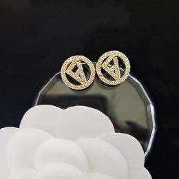 Designer Ear studs Earrings Luxury Non Fading Charm Women Diamond With Stmap Designer Jewellery Party Family Gift Spring Romantic Girl Chain