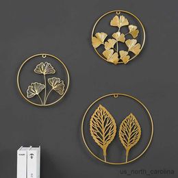 Garden Decorations Round Wall Decoration Gold Ginkgo Leaf Maple Leaf Hanging Ornaments Iron Art Retro Wall Decor Accessories Home Decor R230613