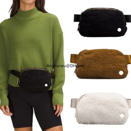 1L Designer Black Crossbody Bag Fleece Belt Bag Multifunctional Zipper Waistpack Sports Mobile Chose yoga Mini Bag Gym Womens Upgrade Shoulder Bag