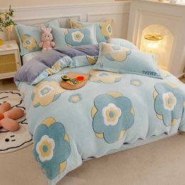 Bedding sets 1PC Duvet Cover and 2PC case Set Flannel Coral Fleece Warm Winter Thick Single Double Queen King Quilt Bedding Set Z0612
