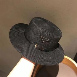 Fashion classic wide-brimmed hats for women and men Triangle letter style vintage beach straw hat242q