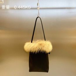 Bag (female) autumn winter 2022 new Korean net red contrast Colour hairy bucket bag portable single shoulder armpit bag 230613