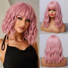 Lace Wigs HAIRCUBE Wavy Synthetic Wig With Bangs Short Bob Pink Wigs Curly Wavy Shoulder Length Cosplay Wig Daily Colourful Wig Z0613