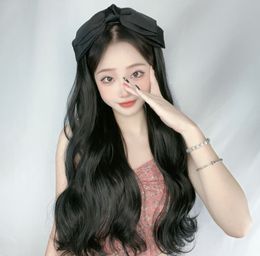 Versatile Selection of Integrated Headband Wigs with Long Wavy Hair Natural Look Easy to Wear Perfect for All Occasions