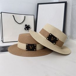 Classic Flat Straw Hat Lady Sunhat Men Designer Top Hats Women Beach Cap Wide Brim Fashion Peaked Cap Formal Strawhat