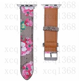 Fashion WatchBand Strap for Apple Watch Band 42mm 38m 40mm 44mm 41mm 45mm 49mm iWatch 2 3 4 5 6 SE 7 8 Series G Luxury Designer Leather Colourful Flower Bee Snake Print Smart