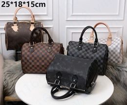 Hot M40390 Speedy handbags Women messenger bag Classic Luxury Designer Crossbody Bags Lady Totes With Key Lock Shoulder Strap Dust Bags Purse 25cm