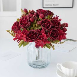 Dried Flowers High Quality Artificial Christmas Garland Wedding Garden Rose Fake Peony Bouquet for Home Decor Silk Hydrangea