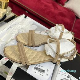 2023-Women's Metal Chain Sandal Slipper Designer Fashion Luxury Elegant Simple Material Pearl Necklace Flat Shoes Bekväm design 35-40