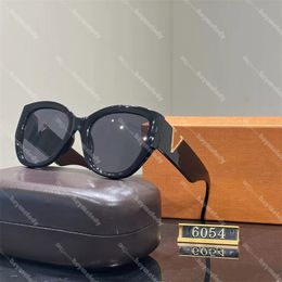 Vintage Designer Sports Sunglasses Golden Letter Sun Glasses Goggles Brand Eyeglasses Lunettes