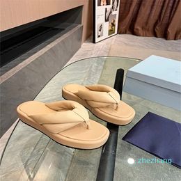 2023-Designers Pool Pillow Mules Women Sandals Sunset Flat Comfort Mules Padded Front Strap Slippers Fashionable Easy-to-wear
