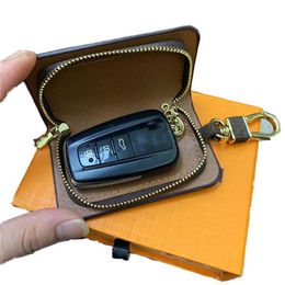 Fashion Key Buckle Bag Car Designer Keychain Handmade Leather Luxury Keychains Man Woman Purse Wallet Bags Pendant Coins Accessori2807