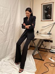 Women's Suits Zeng Koni A Celebrity With The Same Black Hollow Out Temperament Suit Women's Spring/summer High Waisted Bell Bottoms