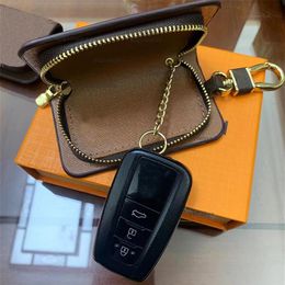 Designer Luxury Car Keychains Buckle Bag for Women Men Designers Lover Handmade Leather Keychain Holder key rings chain Pendant Ac276I