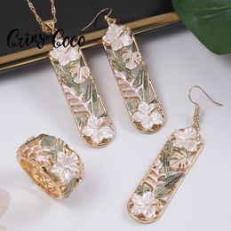 Wedding Jewelry Sets Hawaiian Hibiscus Flowers Jewelry Sets Pacific Cook Islands Ring Pendant Necklace Polynesian Earrings Set for Women Girl 230613