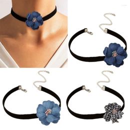 Pendant Necklaces Vintage Fabric Flower Neckband Choker Necklace Clavicle Chain Jewelry