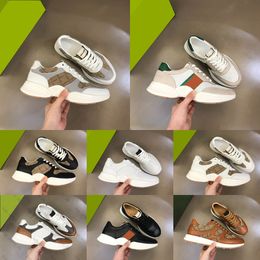 Designer Shoes Rhyton Sneaker Vintage Trainer Retro Shoe Leather Women Sneakers Lace-Up Printing Rubber Men Trainers