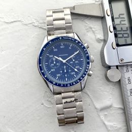 Omeg Armbanduhren für Herren, 2023, neue Herrenuhren, alle Zifferblätter, Quarzuhr, hochwertige Top-Luxusmarke, Chronographenuhr, Herrenmode, Speedmaster-Stil mit Stahlgürtel