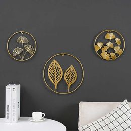 Garden Decorations Round Wall Decoration Gold Ginkgo Leaf Maple Leaf Hanging Ornaments Iron Art Retro Wall Decor Accessories Home Decor