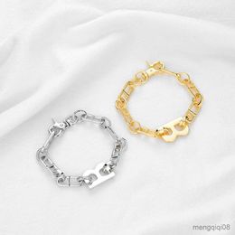 Bracelets Trendy Hiphop Chunky Chain Bracelet Luxury Design Letter Gold Colour Jewellery for Women R230614
