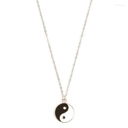 Pendant Necklaces Fashion Eight Diagrams Black And White Yin Yang Gossip For Lover Friends Friendship Women Unisex A5KE