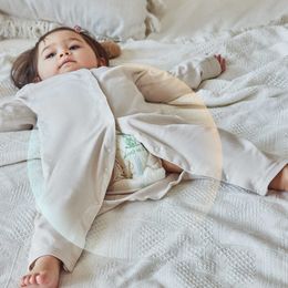 Sleeping Bags Bag Cotton Split Leg Children Pyjama For Newborn Beige Green Diaper Change Playsuit 0-12M Boy Girl Baby