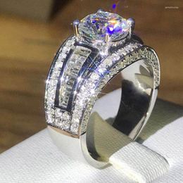 Wedding Rings Luxury Fahsion Round Cut White Cubic Zirconia For Women Engagement Party Jewellery Statement Ring